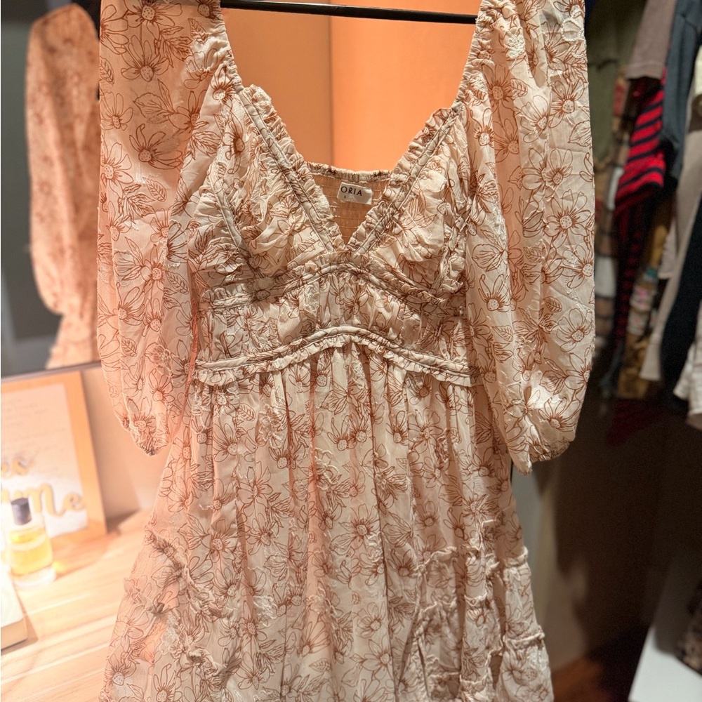 Storia Floral Midi Dress in Cream and Brown